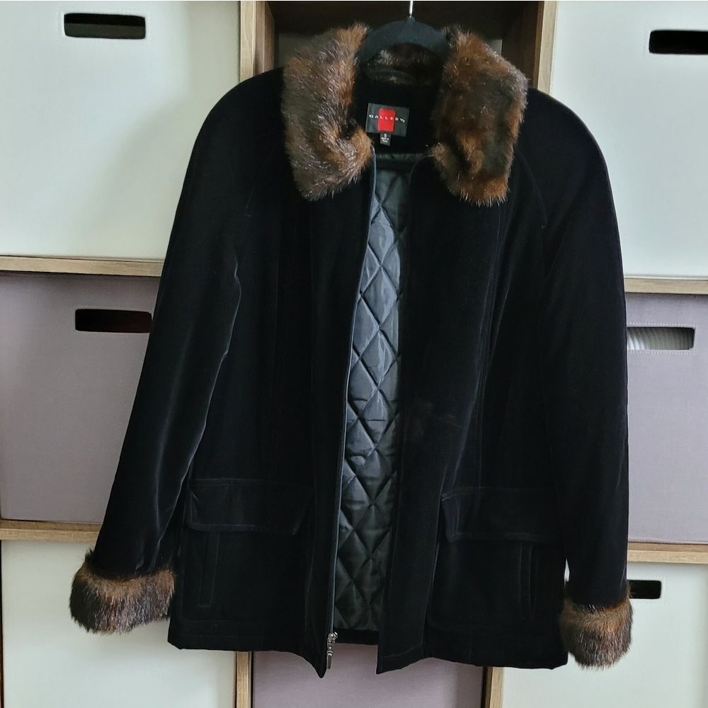 Black GALLERY Jacket with Faux Fur Trim Size Small - Picture 4 of 16